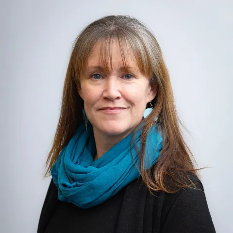 Carolyn Clegg headshot