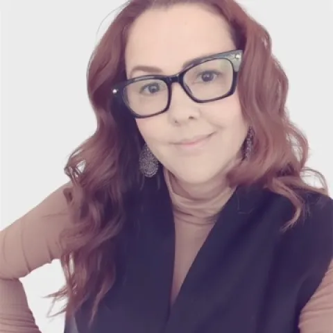 Diana Ocampo Headshot